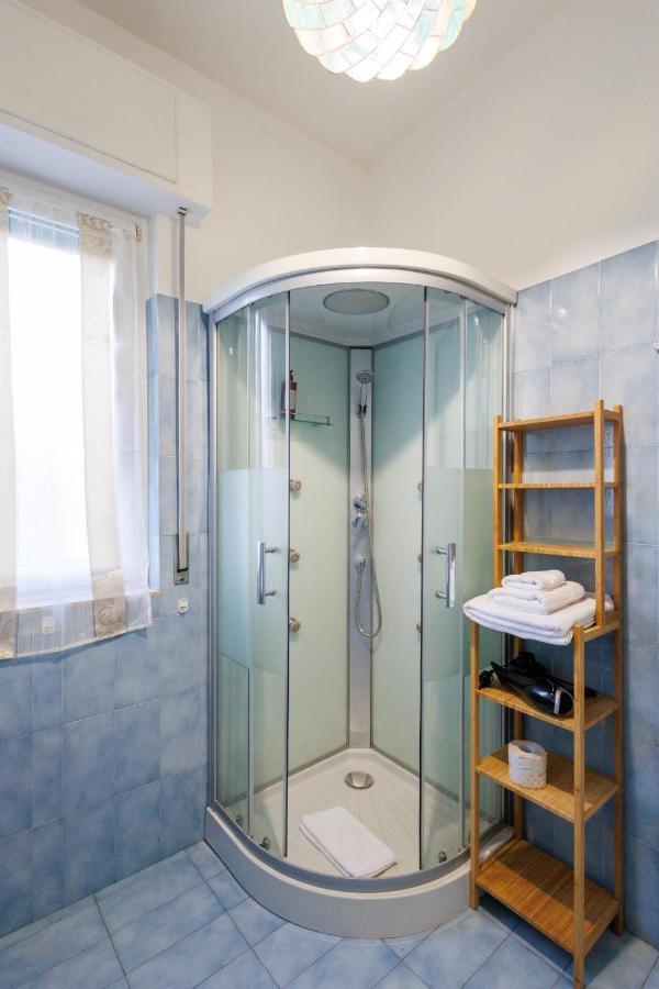 Casa Vittoria Di San Martino Affittacamere Genova Kültér fotó